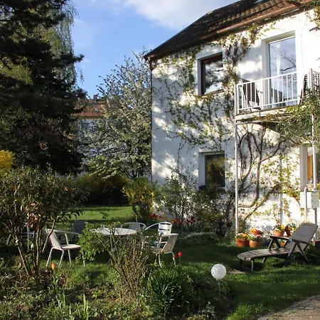 Ferienwohnung Blumenstrasse Apartment *
